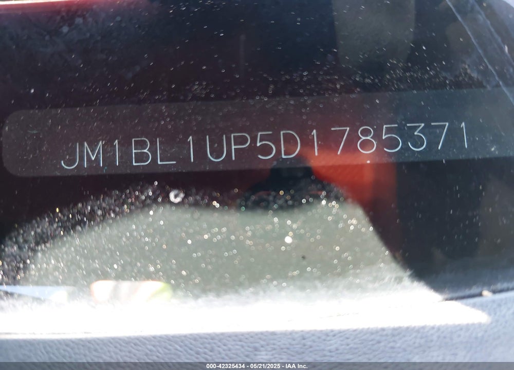 2013 MAZDA 3 I SPORT VIN: JM1BL1UP5D1785371