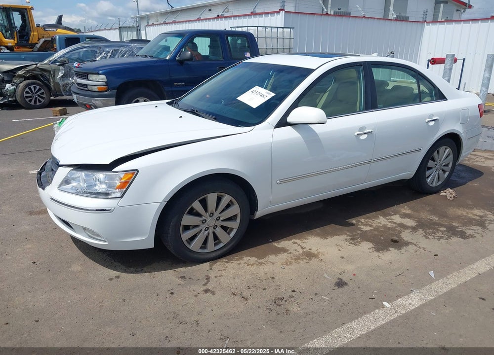 2010 HYUNDAI SONATA VIN: 5NPEU4AC7AH655335
