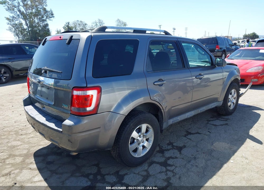 2010 FORD ESCAPE LIMITED VIN: 1FMCU9EG7AKB12713