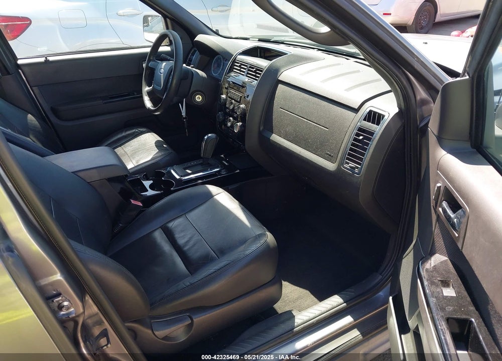 2010 FORD ESCAPE LIMITED VIN: 1FMCU9EG7AKB12713