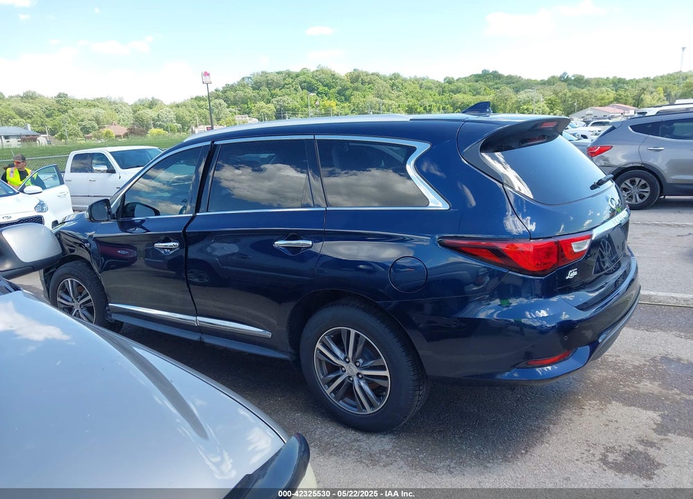 2017 INFINITI QX60 VIN: 5N1DL0MM3HC508233