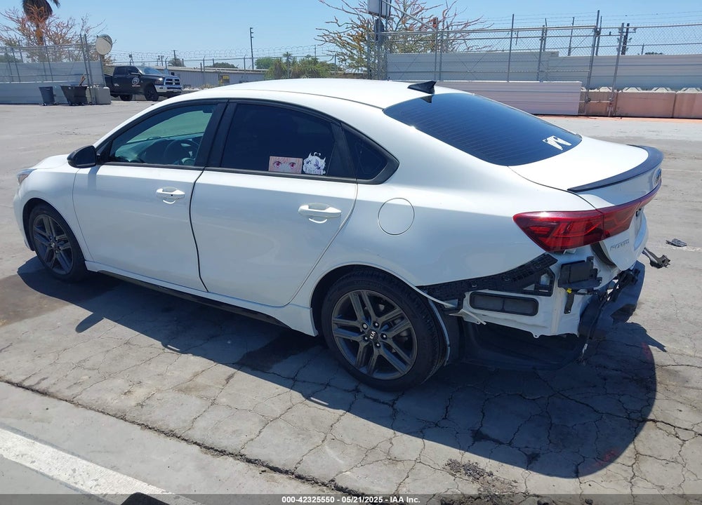 2021 KIA FORTE GT LINE VIN: 3KPF34AD8ME284470