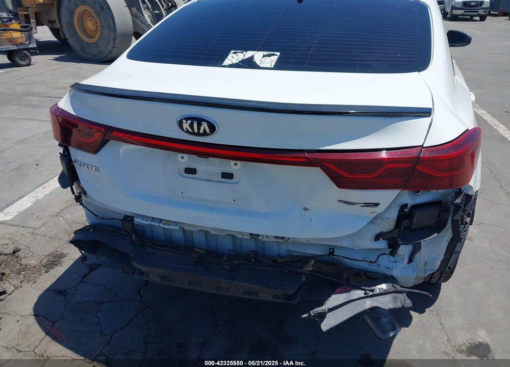 2021 KIA FORTE GT LINE VIN: 3KPF34AD8ME284470