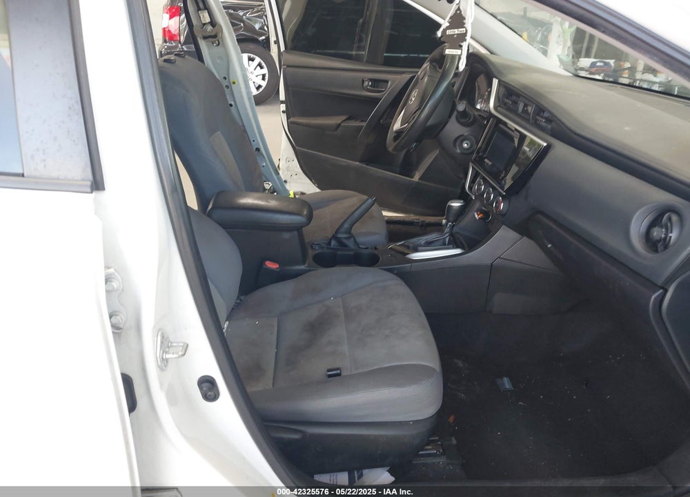 2017 TOYOTA COROLLA VIN: 5YFBURHE3HP667289