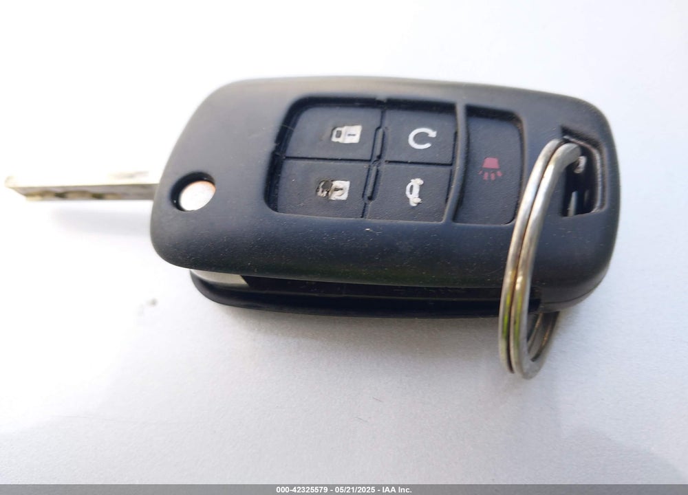 2013 CHEVROLET MALIBU VIN: 1G11F5RR0DF115226