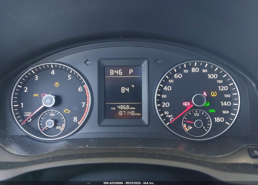2010 VOLKSWAGEN JETTA VIN: 3VWRA7AJ1AM095491