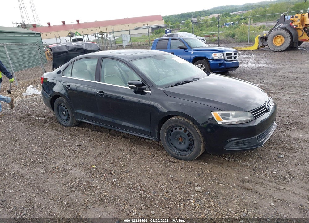 2013 VOLKSWAGEN JETTA VIN: 3VWDP7AJXDM289031