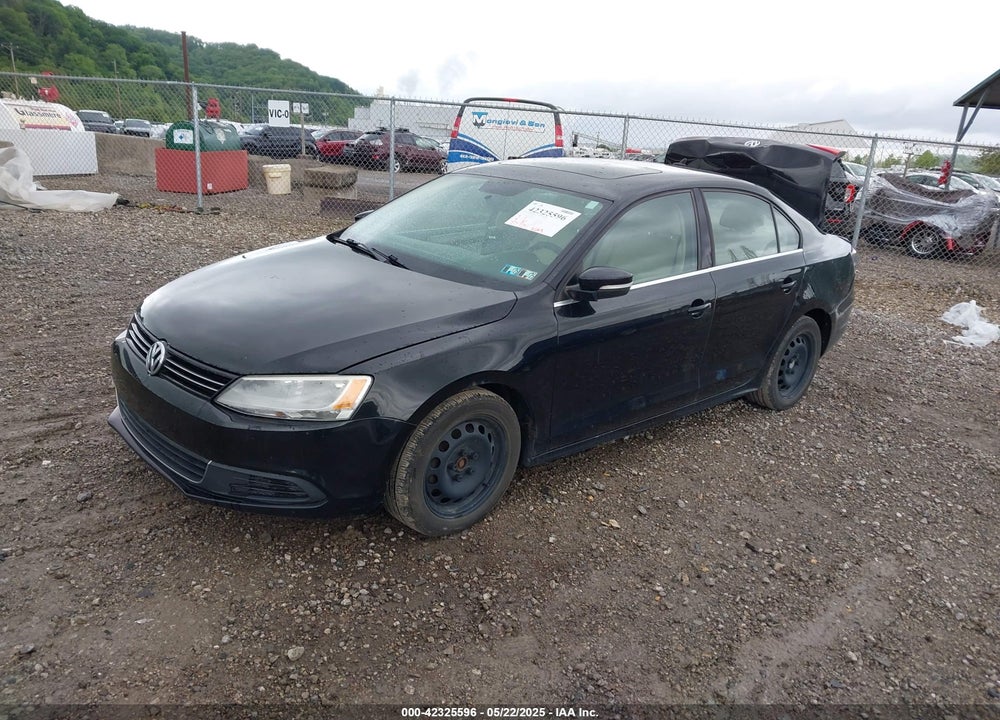 2013 VOLKSWAGEN JETTA VIN: 3VWDP7AJXDM289031