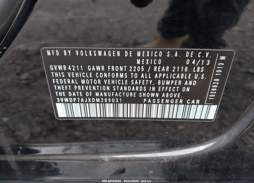 2013 VOLKSWAGEN JETTA VIN: 3VWDP7AJXDM289031