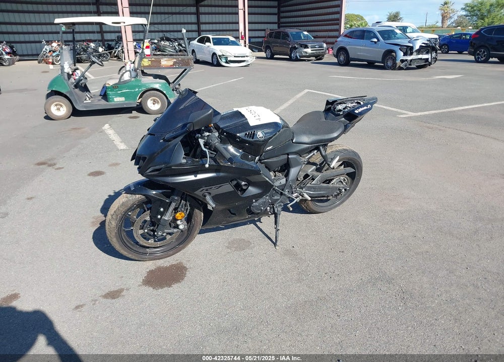 2025 YAMAHA YZFR7 VIN: JYARM38EXSA016745