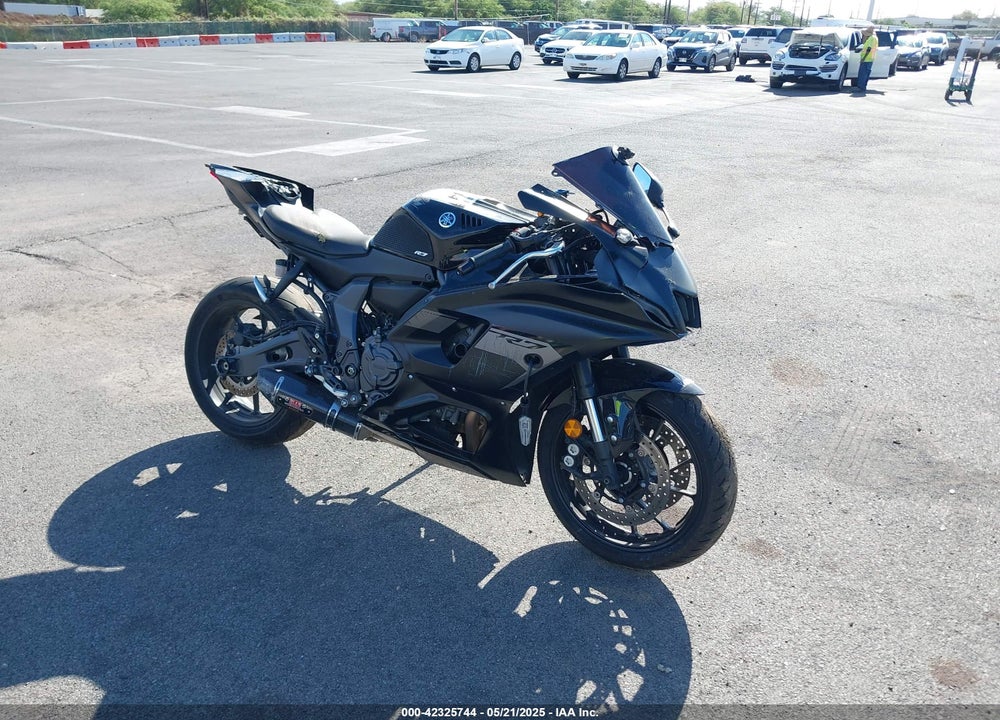 2025 YAMAHA YZFR7 VIN: JYARM38EXSA016745