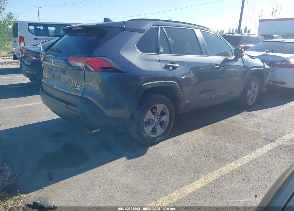 2022 TOYOTA RAV4 HYBRID VIN: JTMRWRFVXND162537