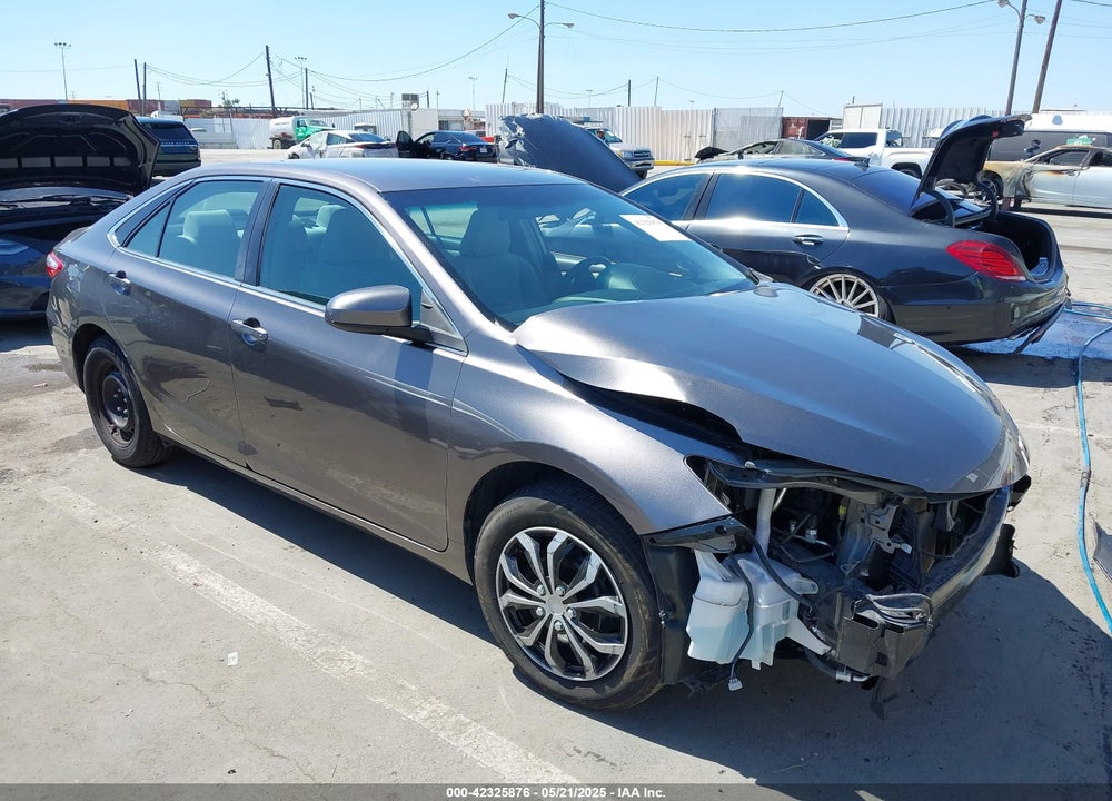 2017 TOYOTA CAMRY LE VIN: 4T1BF1FK6HU795867