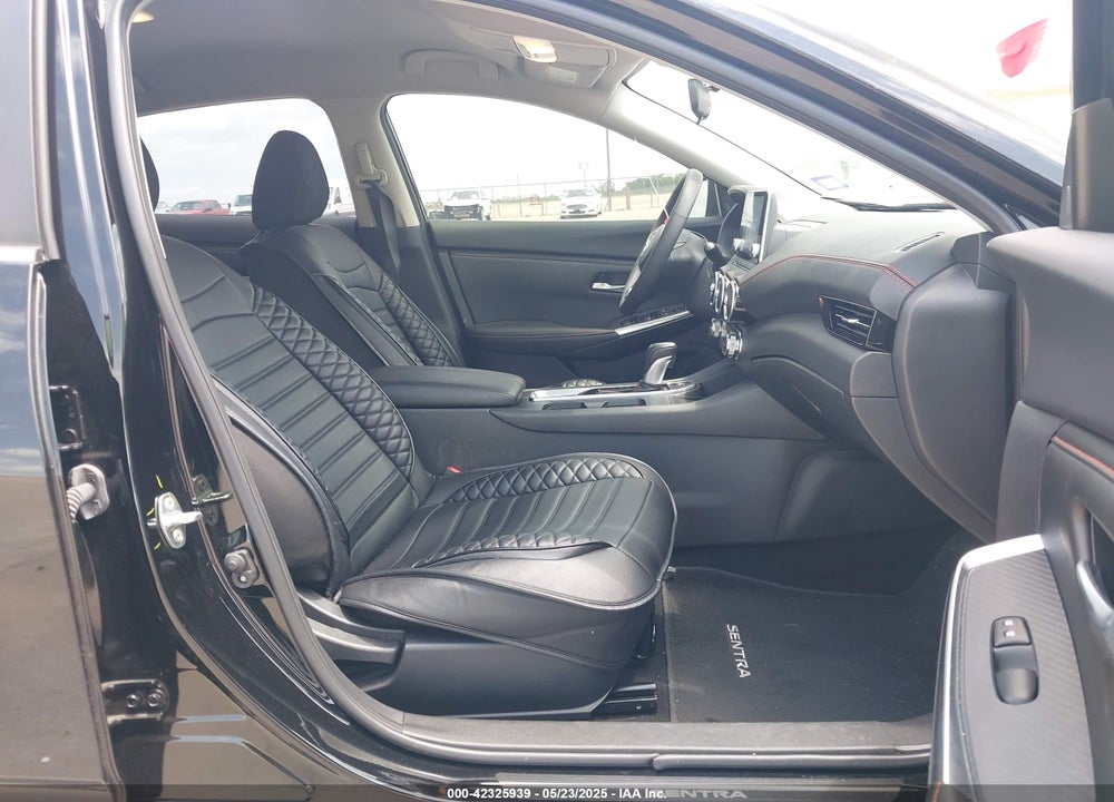 2025 NISSAN SENTRA SR VIN: 3N1AB8DV1SY230113