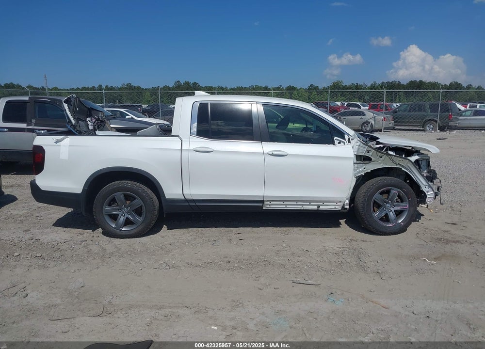 2022 HONDA RIDGELINE RTL VIN: 5FPYK3F51NB025152
