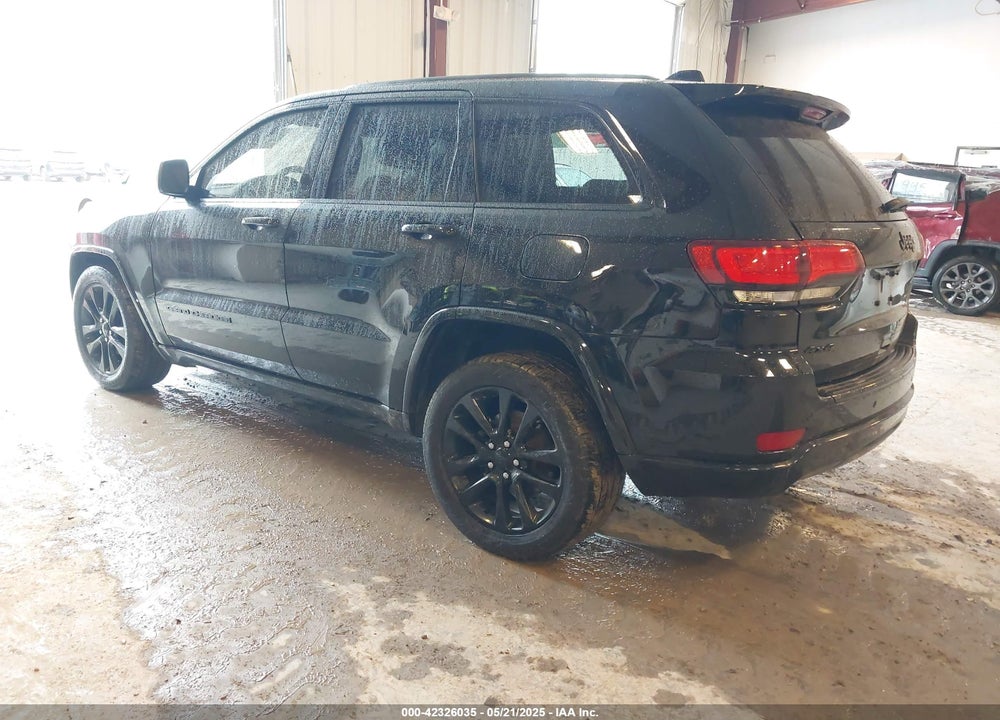 2017 JEEP GRAND CHEROKEE VIN: 1C4RJFAG3HC841307