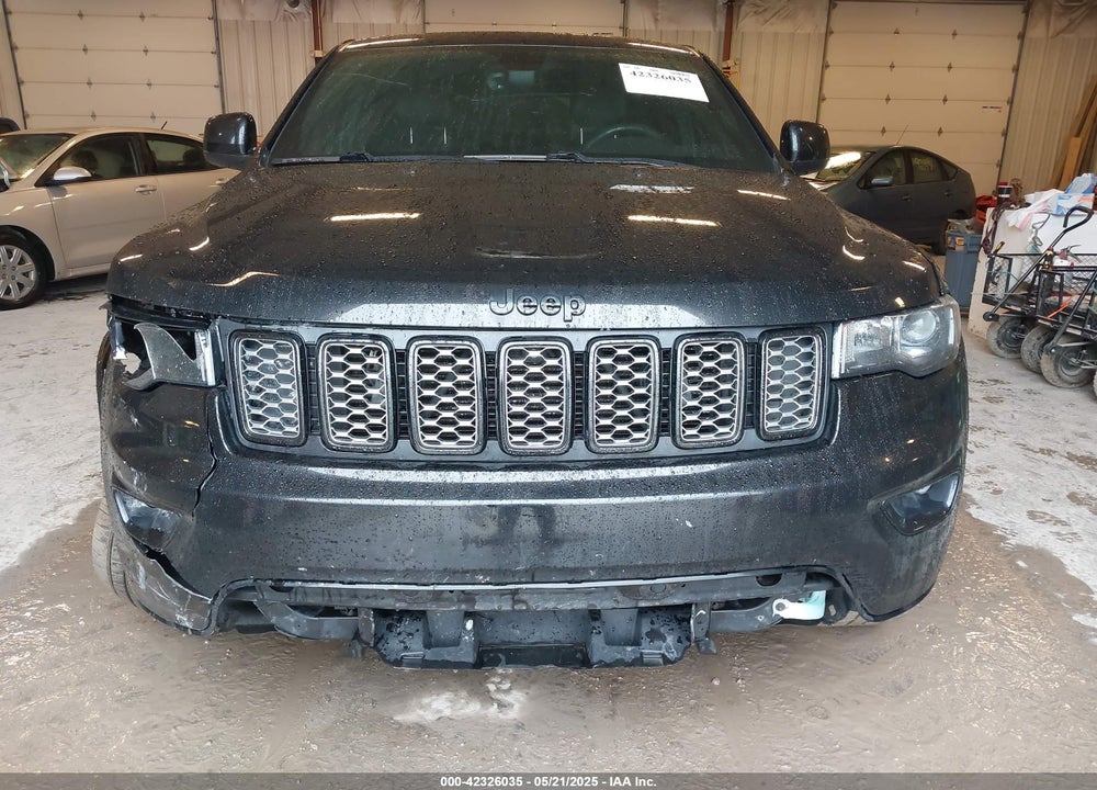 2017 JEEP GRAND CHEROKEE VIN: 1C4RJFAG3HC841307