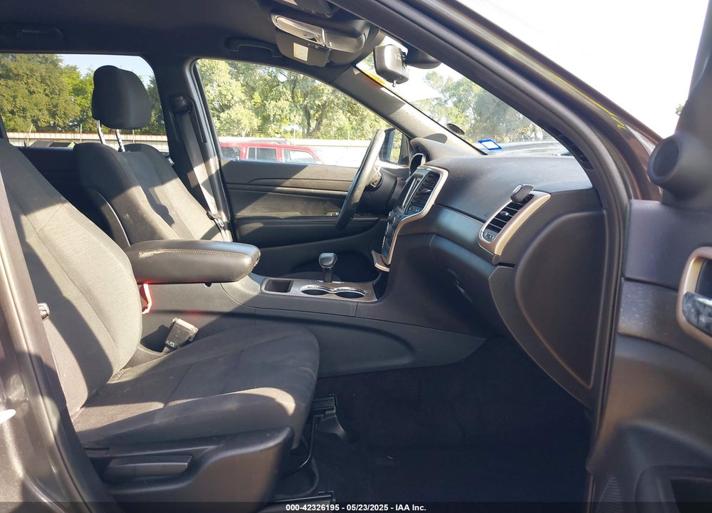 2015 JEEP GRAND CHEROKEE VIN: 1C4RJFAG5FC166735