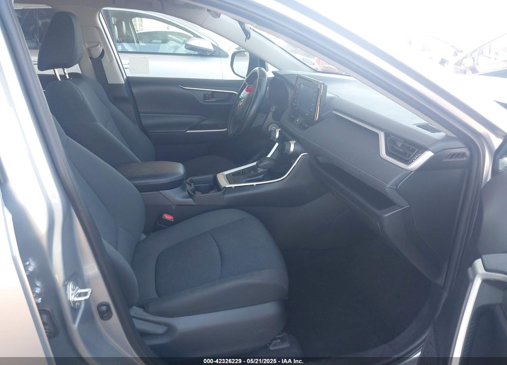 2020 TOYOTA RAV4 LE VIN: 2T3F1RFV3LC101758