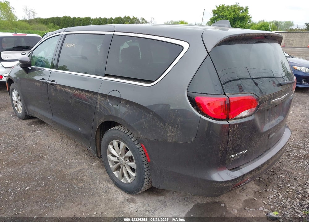 2017 CHRYSLER PACIFICA TOURING VIN: 2C4RC1DG6HR610501