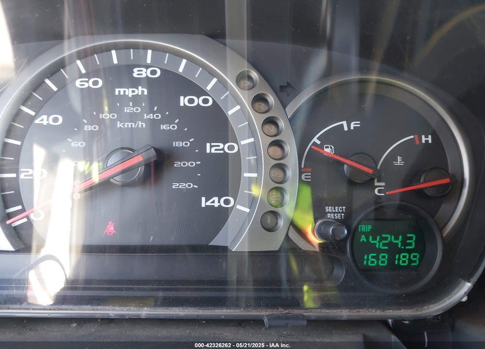 2004 HONDA PILOT EX-L VIN: 2HKYF18584H615461
