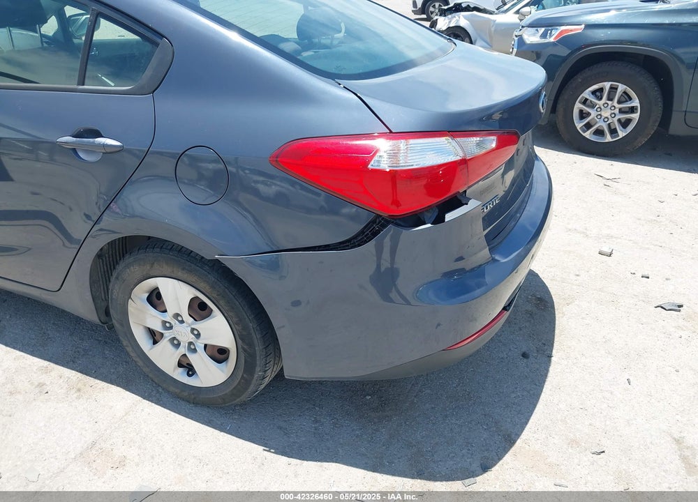 2016 KIA FORTE VIN: KNAFX4A69G5518425