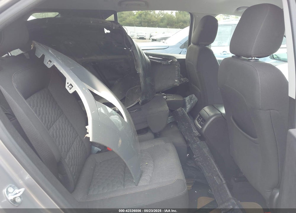 2018 CHEVROLET EQUINOX VIN: 3GNAXJEVXJL115372