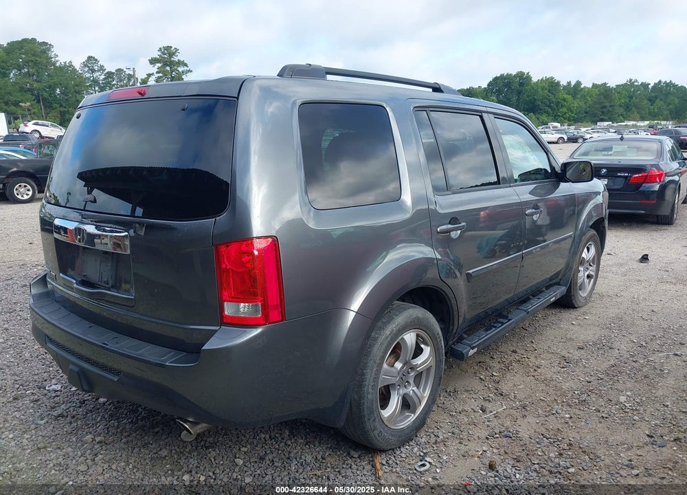 2012 HONDA PILOT VIN: 5FNYF3H5XCB015520