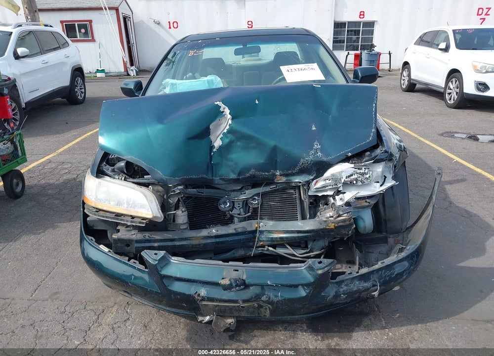 1999 HONDA ACCORD EX VIN: 1HGCG5653XA017941