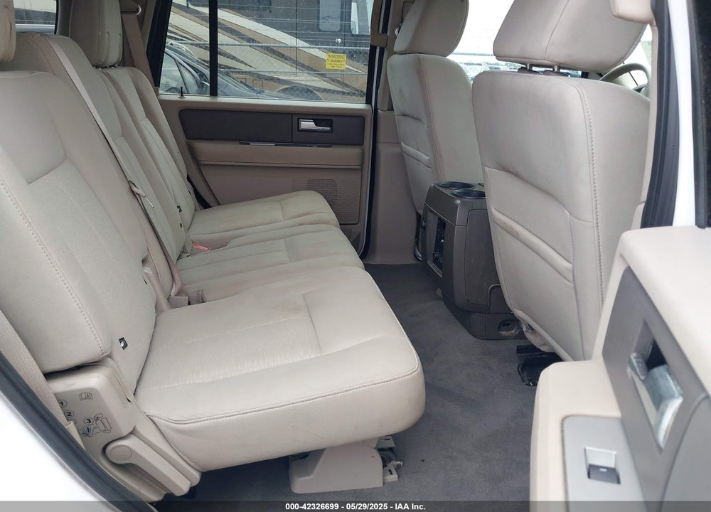 2007 FORD EXPEDITION XLT VIN: 1FMFU15507LA66934