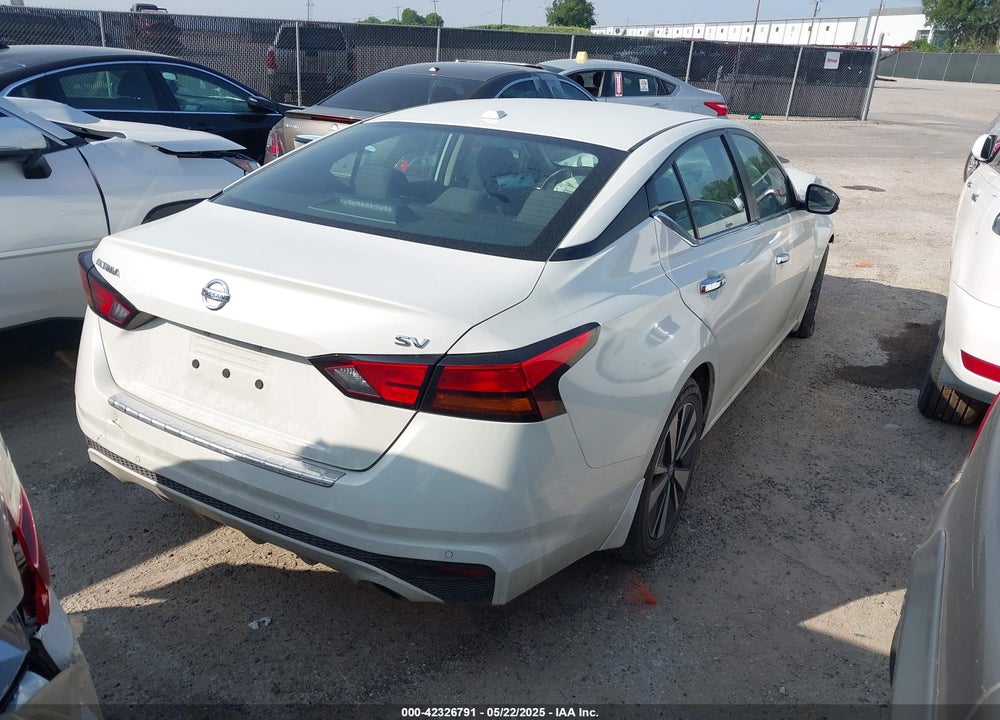 2022 NISSAN ALTIMA VIN: 1N4BL4DV1NN323020