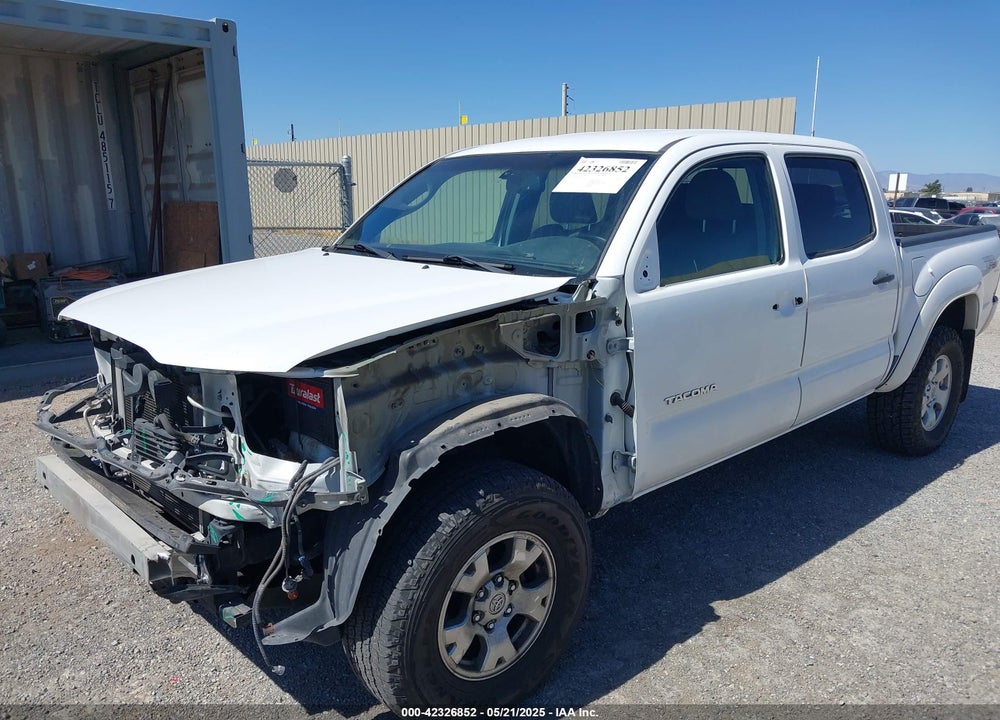 2011 TOYOTA TACOMA PRERUNNER V6 VIN: 3TMJU4GN5BM114111