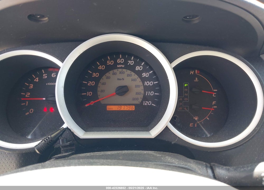 2011 TOYOTA TACOMA PRERUNNER V6 VIN: 3TMJU4GN5BM114111