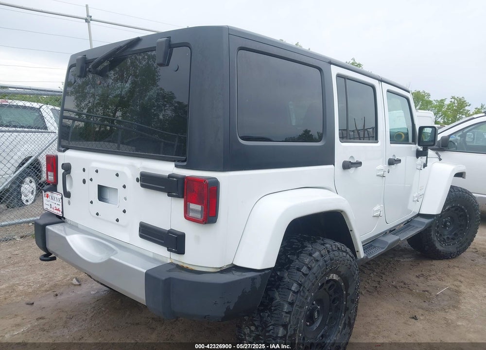 2015 JEEP WRANGLER UNLIMITED SAHARA VIN: 1C4BJWEG1FL506393