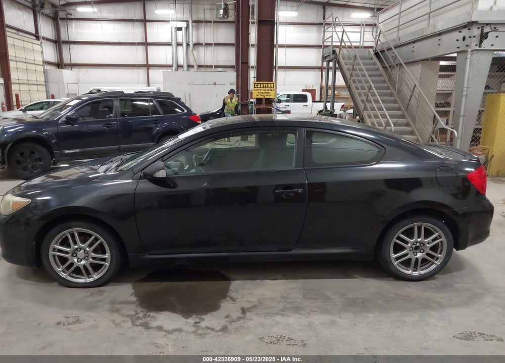 2007 SCION TC VIN: JTKDE167870147327