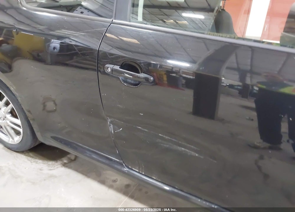 2007 SCION TC VIN: JTKDE167870147327