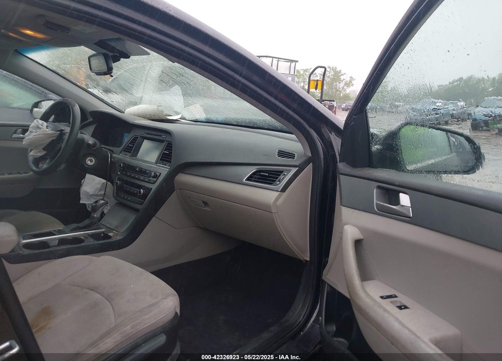 2017 HYUNDAI SONATA VIN: 5NPE24AF3HH504941