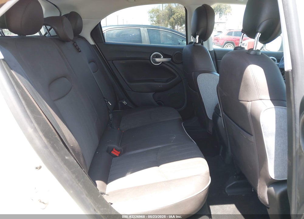 2017 FIAT 500X LOUNGE AWD VIN: ZFBCFYDB3HP570960