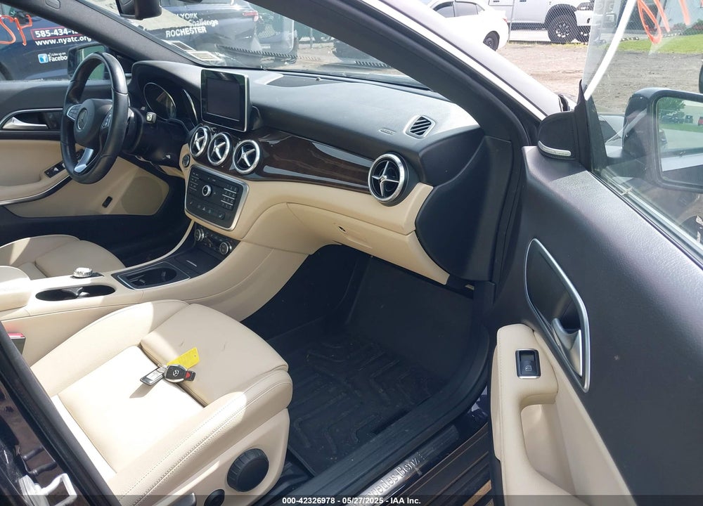 2016 MERCEDES-BENZ CLA 250 4MATIC VIN: WDDSJ4GB6GN327445