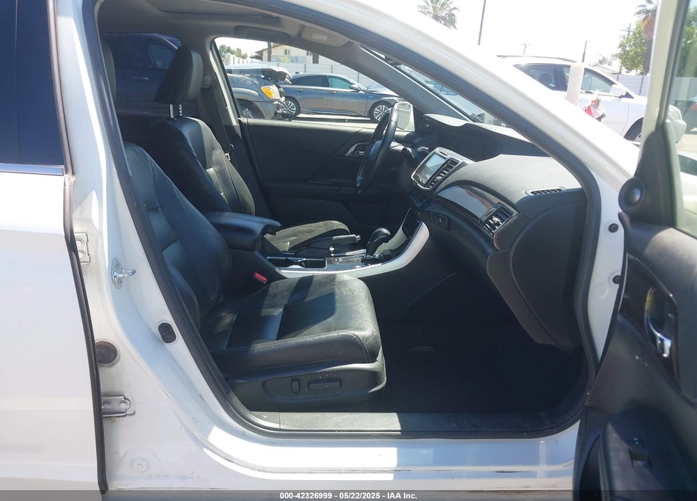 2017 HONDA ACCORD HYBRID EX-L VIN: JHMCR6F58HC002760