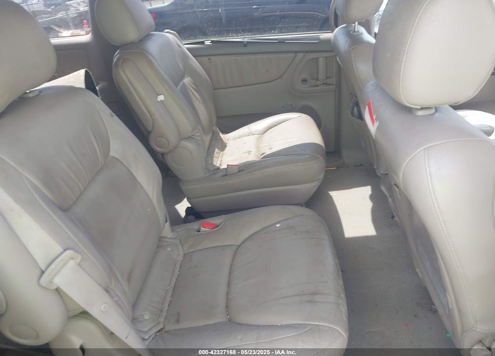 2004 TOYOTA SIENNA XLE/XLE LIMITED VIN: 5TDZA22C04S216506