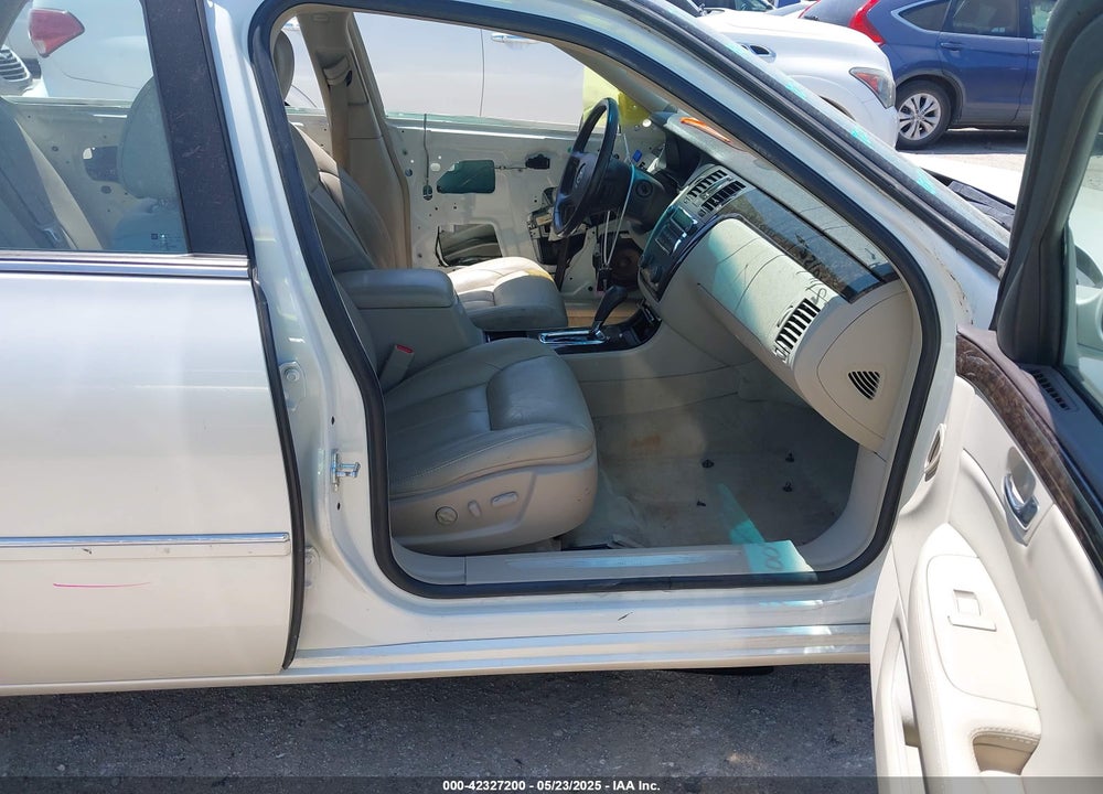 2009 CADILLAC DTS VIN: 1G6KD57Y99U100936