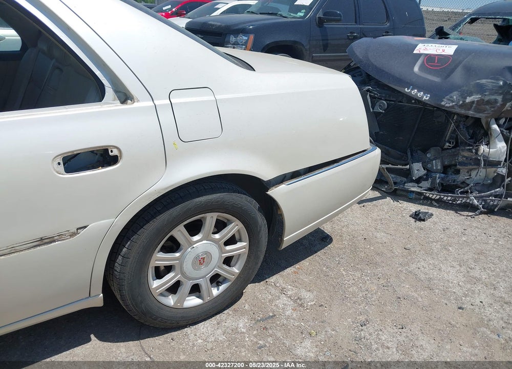 2009 CADILLAC DTS VIN: 1G6KD57Y99U100936
