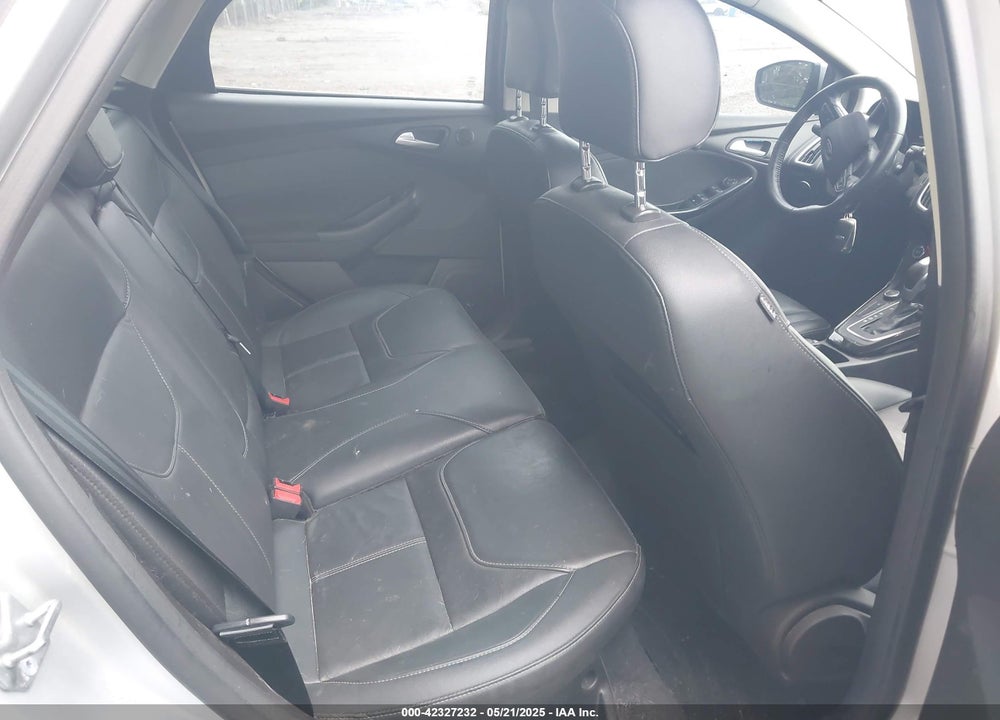 2017 FORD FOCUS VIN: 1FADP3N23HL209922