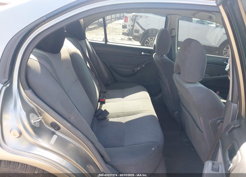 2005 HONDA CIVIC HYBRID VIN: JHMES96665S008517