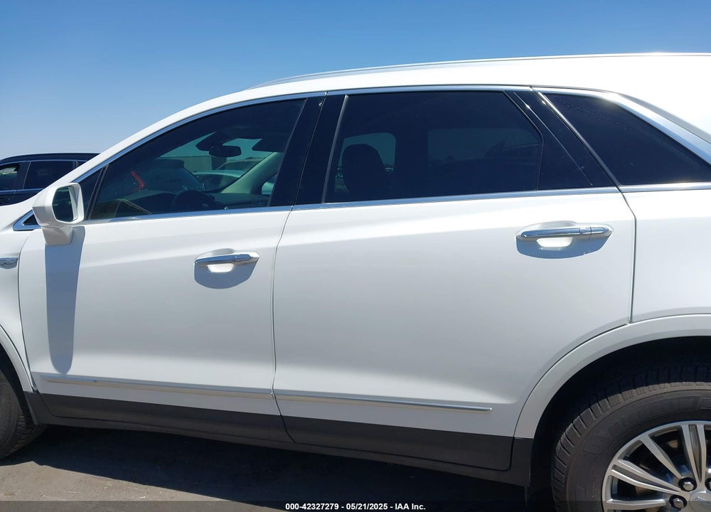2019 CADILLAC XT5 VIN: 1GYKNCRS5KZ182111
