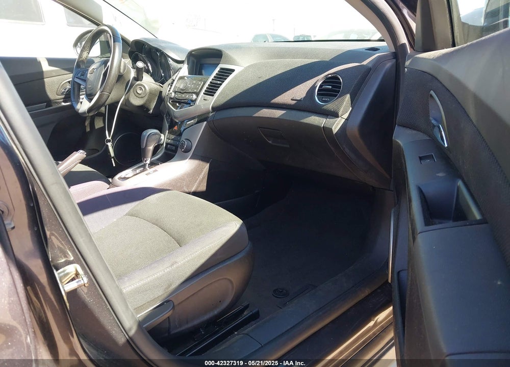 2014 CHEVROLET CRUZE 1LT AUTO VIN: 1G1PC5SBXE7311959
