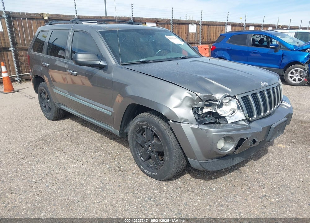 2007 JEEP GRAND CHEROKEE LAREDO VIN: 1J8HR48P07C697334