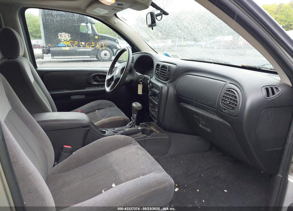 2008 CHEVROLET TRAILBLAZER LT VIN: 1GNDT13S782195792