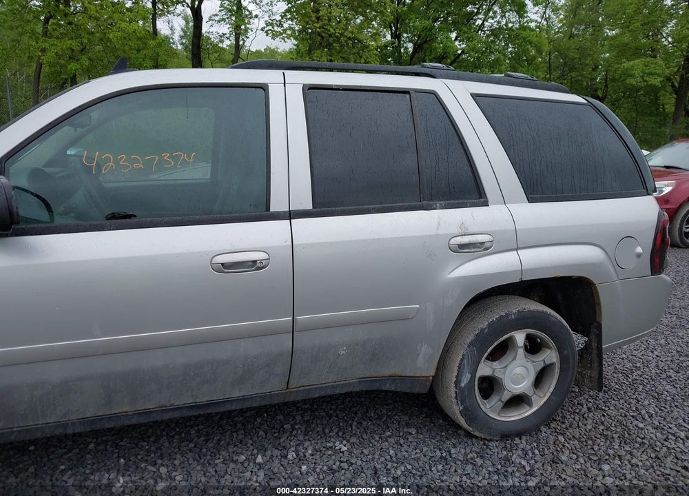 2008 CHEVROLET TRAILBLAZER LT VIN: 1GNDT13S782195792